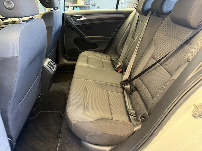 Used Volkswagen Golf 2018 for sale - 77760628: Photo 15