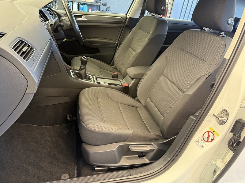 Used Volkswagen Golf 2018 for sale - 77760628: Photo 17