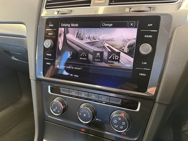 Used Volkswagen Golf 2018 for sale - 77760628: Photo 29