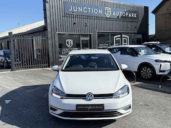 Used Volkswagen Golf 2018 for sale - 77760628: Photo