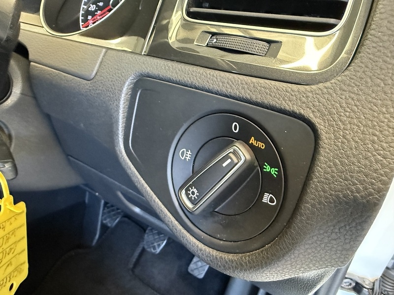 Used Volkswagen Golf 2018 for sale - 77760628: Photo 34