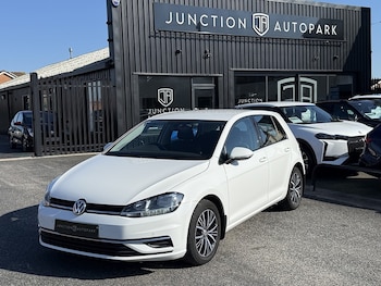 Used Volkswagen Golf 2018 for sale - 77760628: Photo