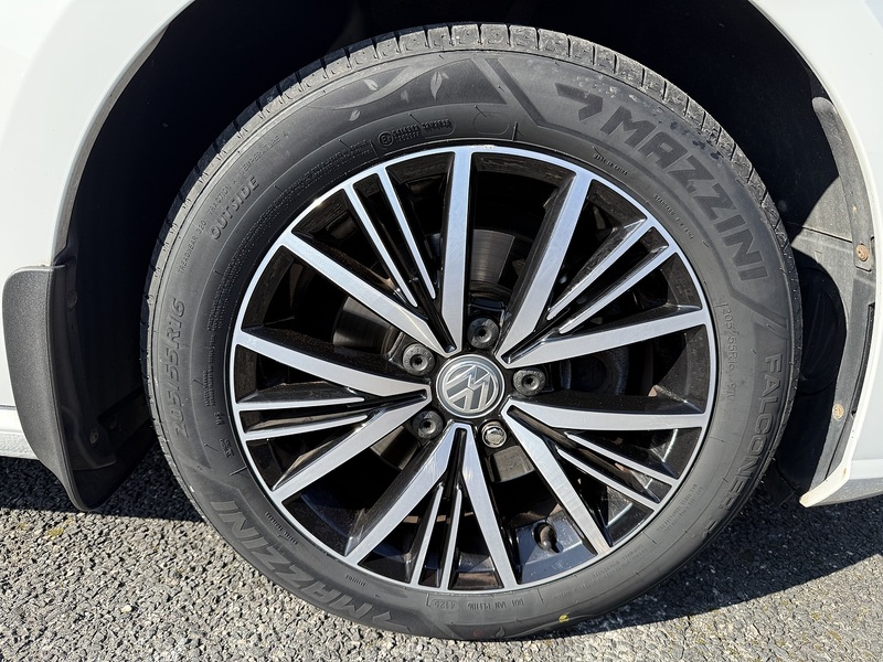 Used Volkswagen Golf 2018 for sale - 77760628: Photo 44