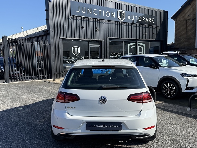 Used Volkswagen Golf 2018 for sale - 77760628: Photo 7