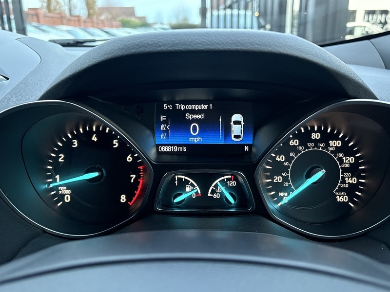 Used Ford Kuga 2018 for sale - 77384711: Photo 43