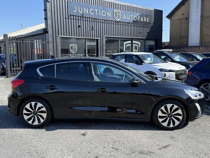 Used Ford Focus 2019 for sale - 77622036: Photo 5