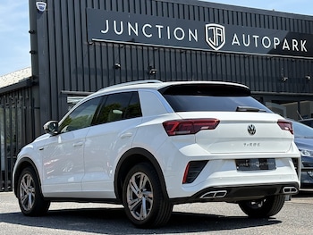 Used Volkswagen T-Roc 2023 for sale - 78722700: Photo