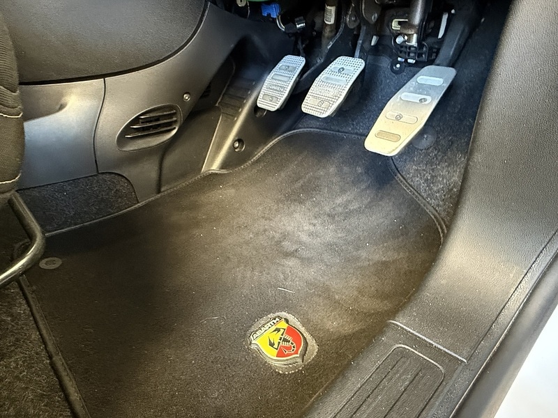 Used Abarth 500 2014 for sale - 77920856: Photo 29