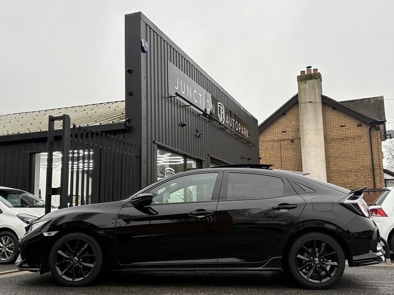 Used Honda Civic 2020 for sale - 77384810: Photo 4