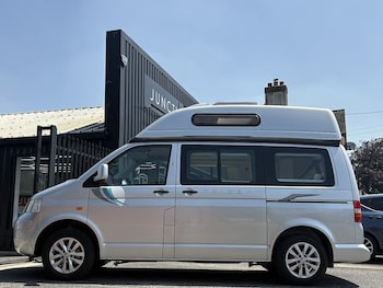 Used Volkswagen Transporter 2005 for sale - 78997101: Photo