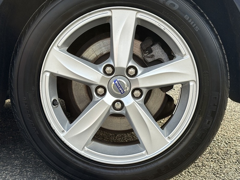 Used Volvo V40 2014 for sale - 77384813: Photo 11