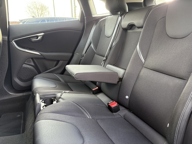 Used Volvo V40 2014 for sale - 77384813: Photo 24