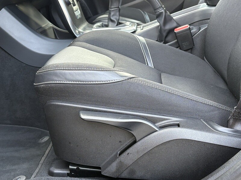 Used Volvo V40 2014 for sale - 77384813: Photo 27