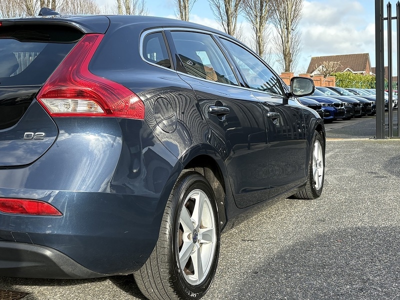 Used Volvo V40 2014 for sale - 77384813: Photo 45