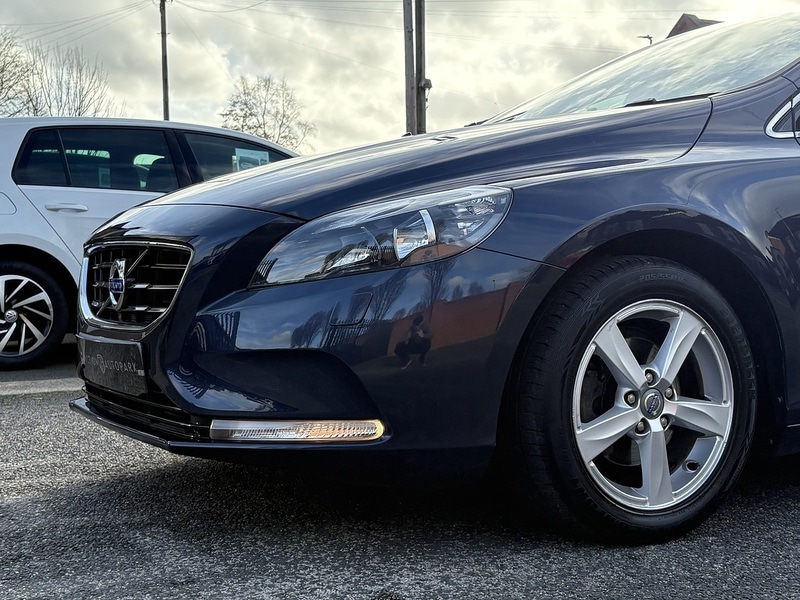 Used Volvo V40 2014 for sale - 77384813: Photo 46