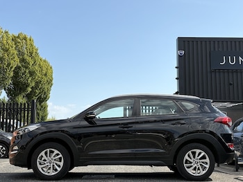 Used Hyundai TUCSON 2017 for sale - 79518798: Photo