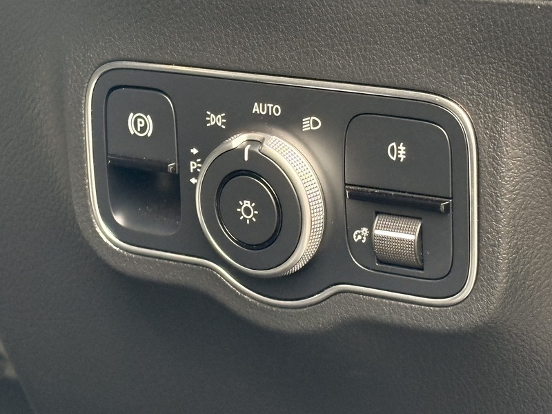 Used Mercedes-Benz GLA 2022 for sale - 77384704: Photo 50