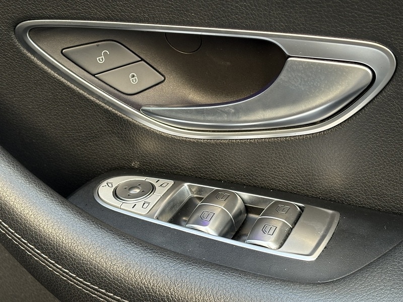 Used Mercedes-Benz E Class 2019 for sale - 77508093: Photo 44