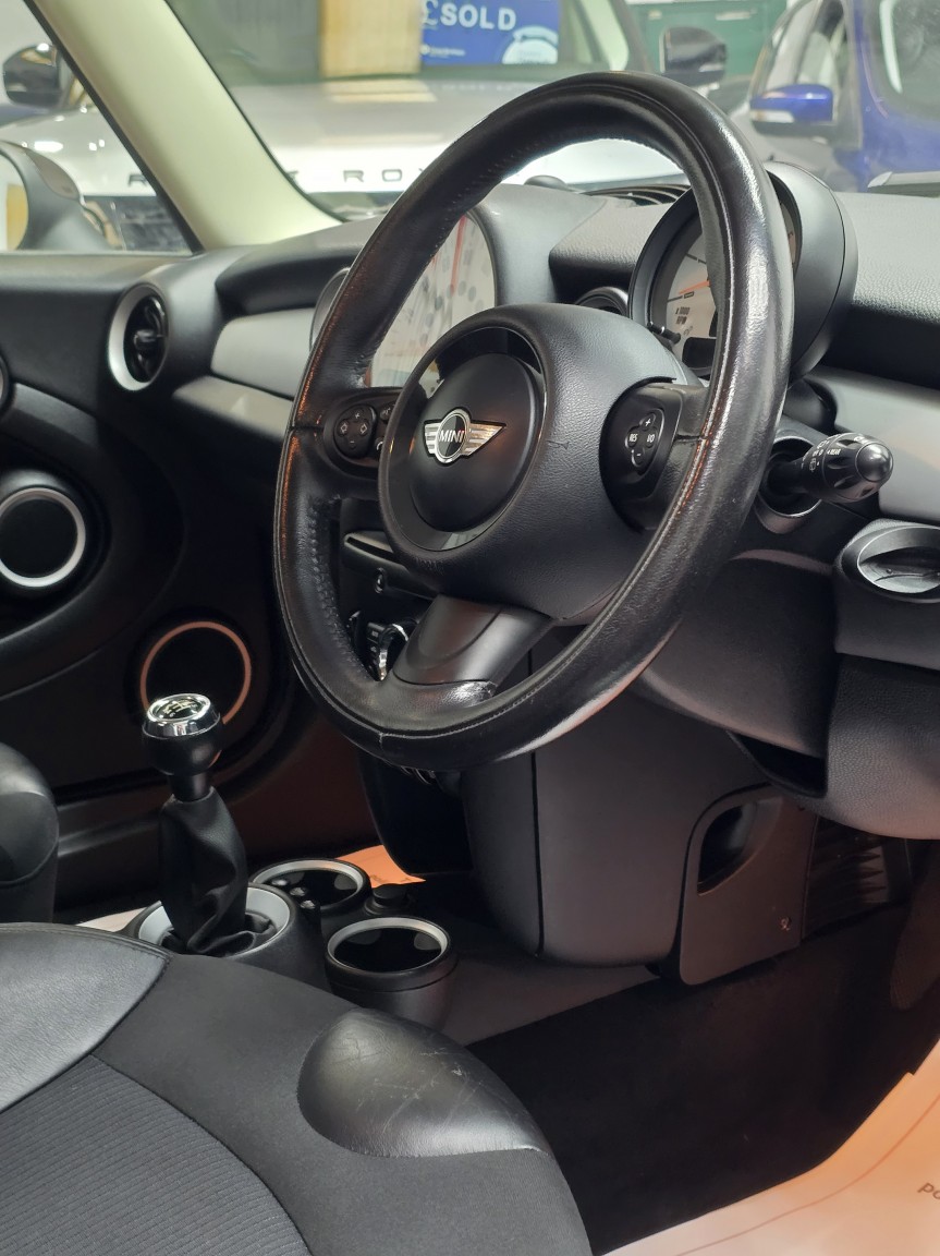 Used MINI Hatch 2011 for sale - 77014829: Photo 25