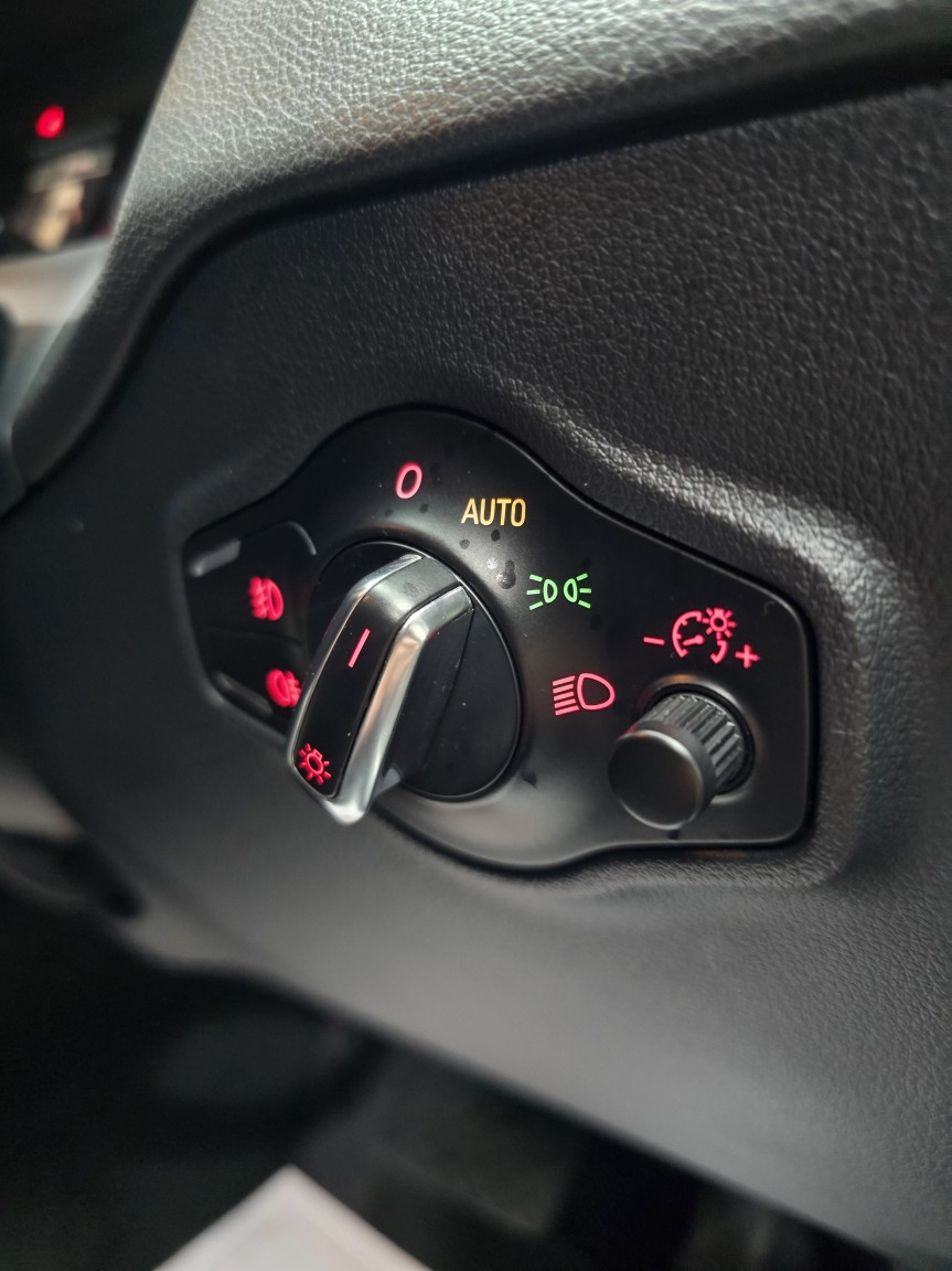 Used Audi Q5 2012 for sale - 77314121: Photo 34