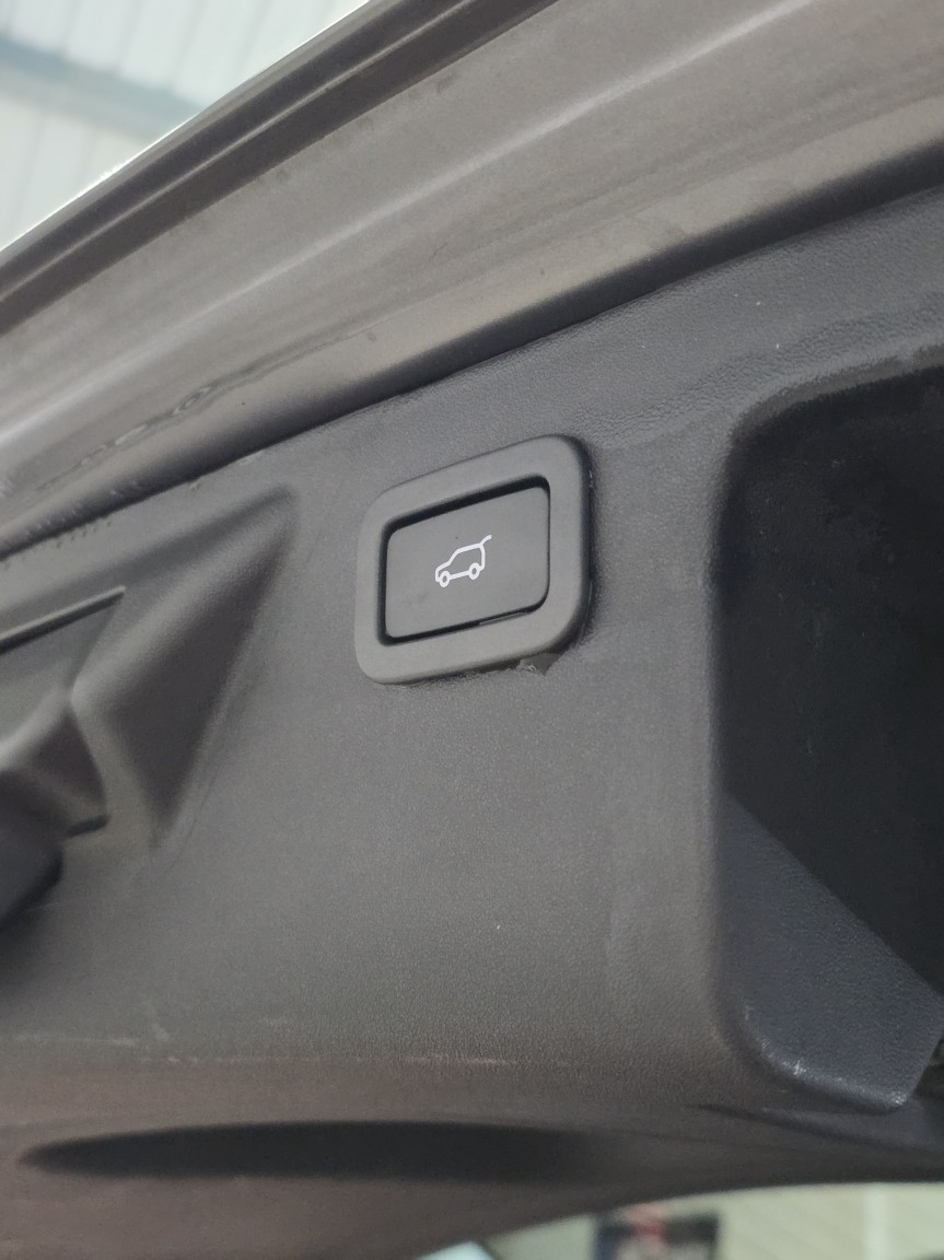 Used Land Rover Discovery Sport 2015 for sale - 77595251: Photo 29