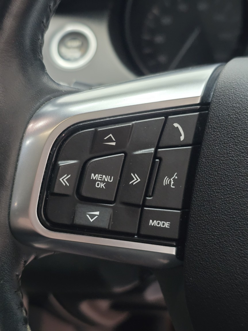 Used Land Rover Discovery Sport 2015 for sale - 77595251: Photo 39