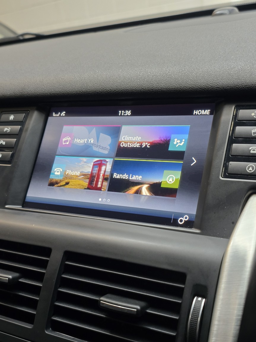 Used Land Rover Discovery Sport 2015 for sale - 77595251: Photo 45