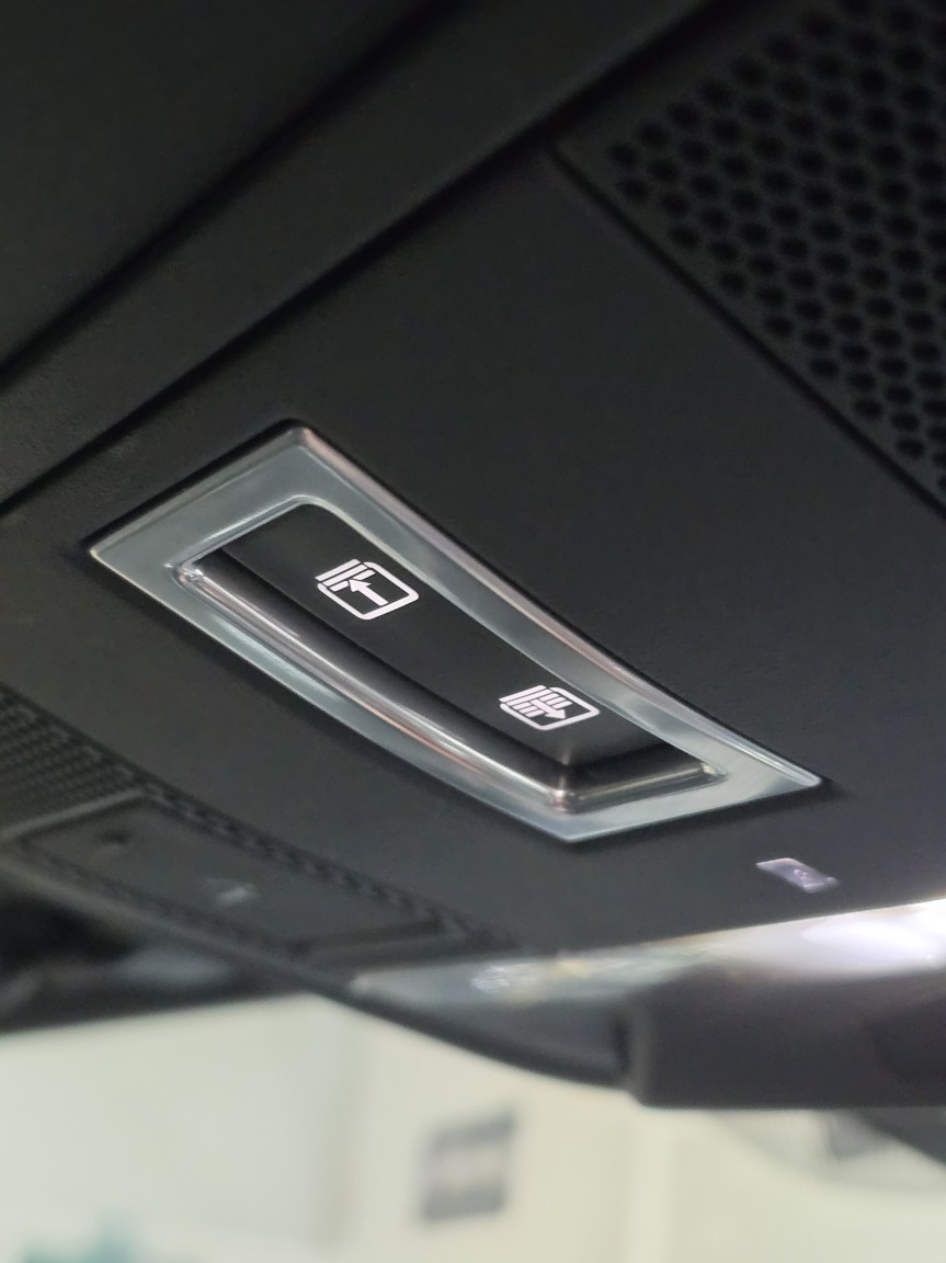 Used Land Rover Discovery Sport 2015 for sale - 77595251: Photo 53