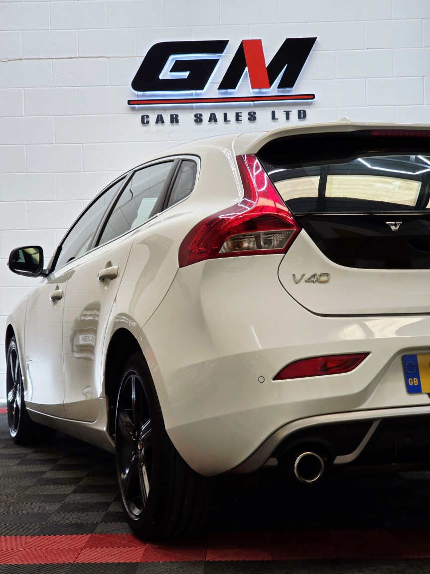 Used Volvo V40 2017 for sale - 78057132: Photo 15