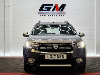 Used Dacia Sandero Stepway 2017 for sale - 79104965: Photo