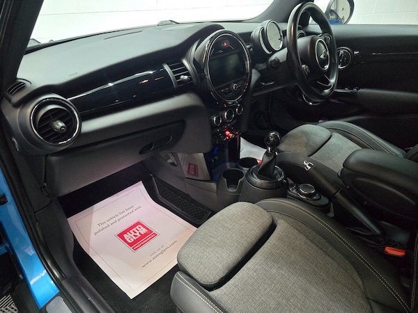 Used MINI Hatch 2014 for sale - 76302189: Photo 16