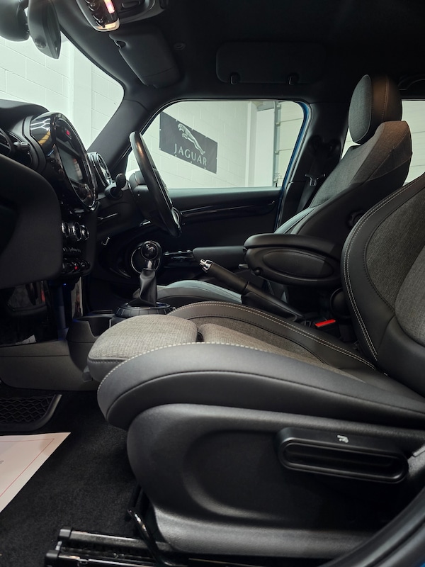 Used MINI Hatch 2014 for sale - 76302189: Photo 18