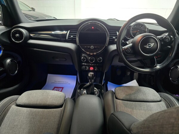 Used MINI Hatch 2014 for sale - 76302189: Photo 19