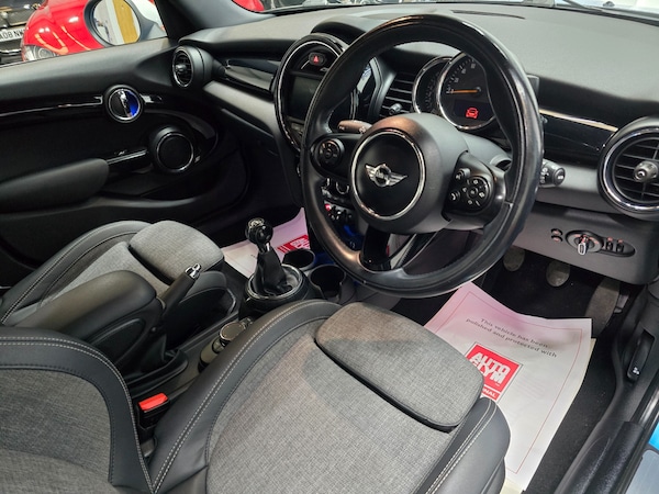 Used MINI Hatch 2014 for sale - 76302189: Photo 21