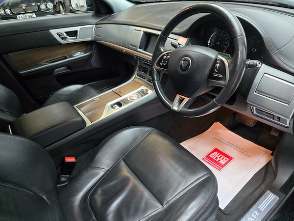 Used Jaguar XF 2014 for sale - 76263691: Photo 18