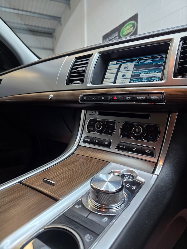 Used Jaguar XF 2014 for sale - 76263691: Photo 20