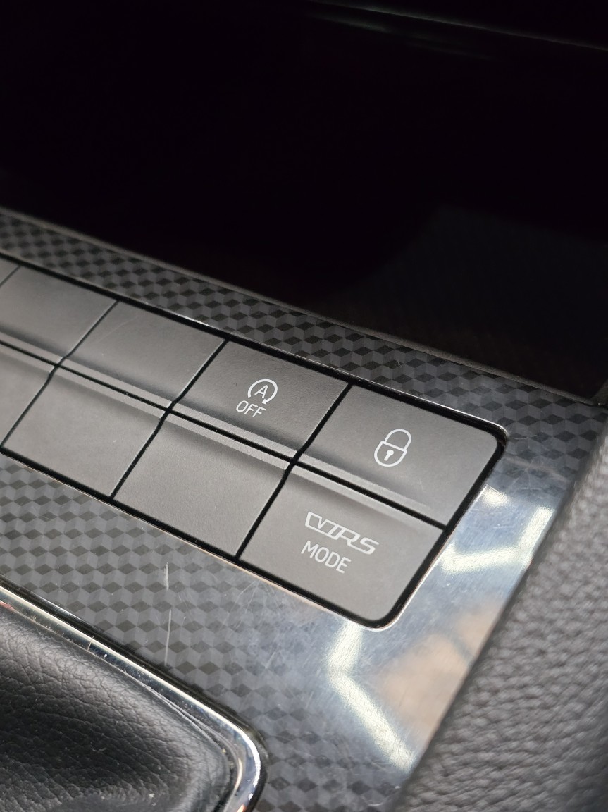 Used Skoda Octavia 2015 for sale - 76799298: Photo 38