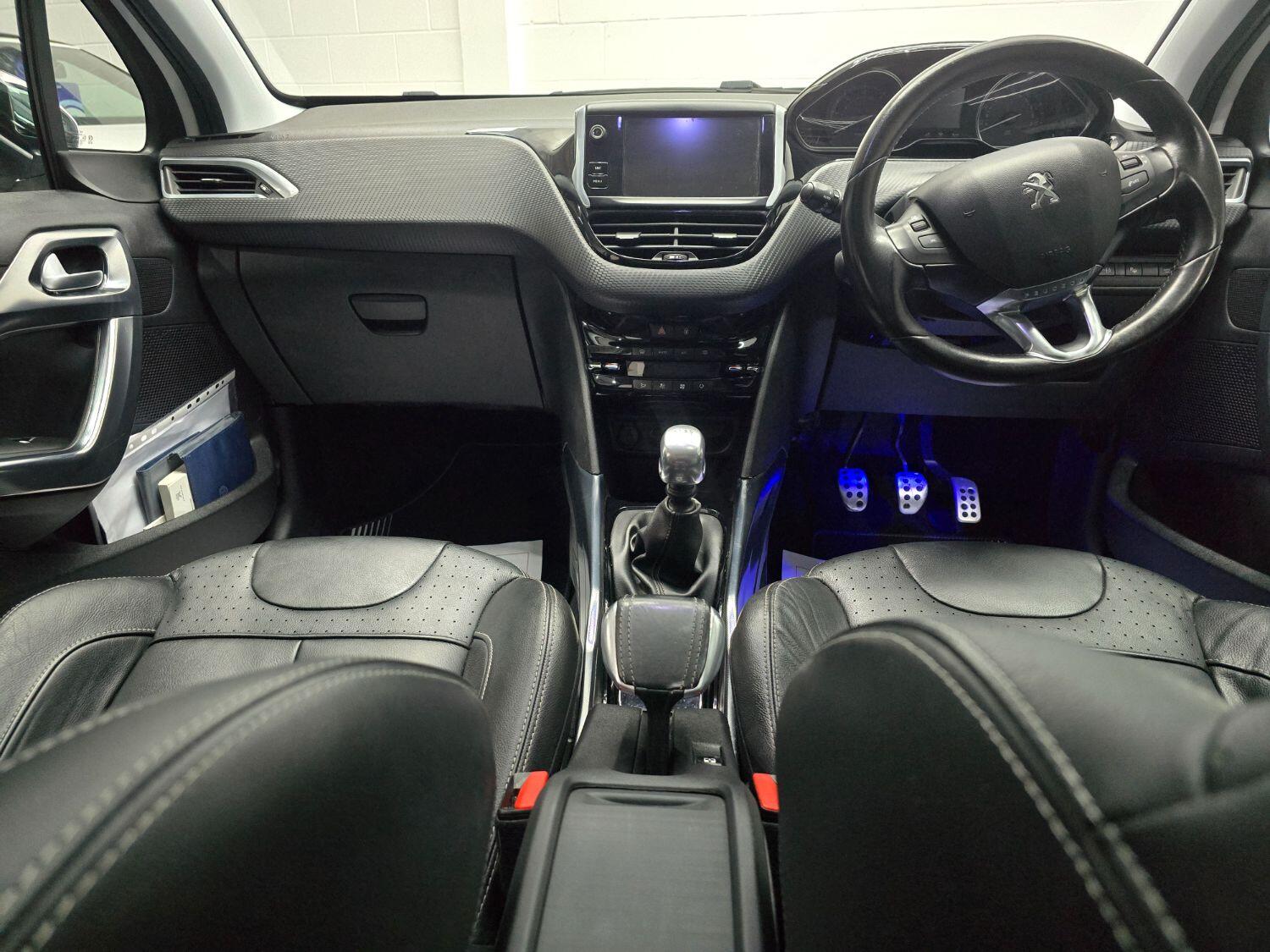 Used Peugeot 2008 2015 for sale - 76611656: Photo 21