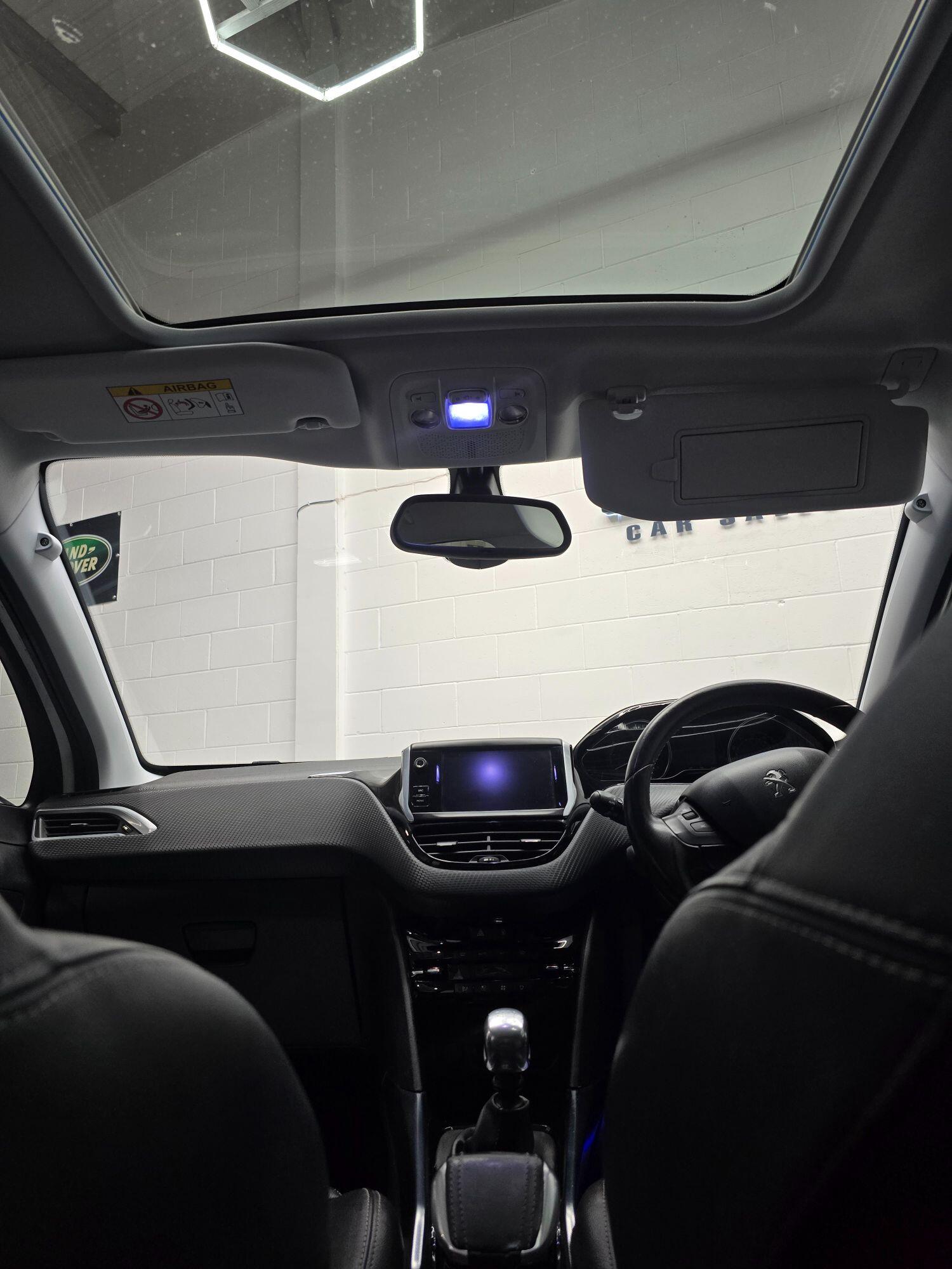 Used Peugeot 2008 2015 for sale - 76611656: Photo 25