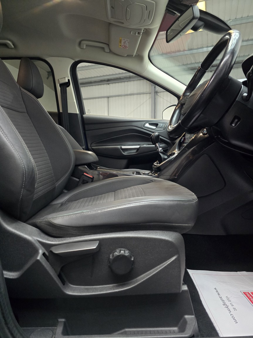 Used Ford Kuga 2018 for sale - 76611657: Photo 29