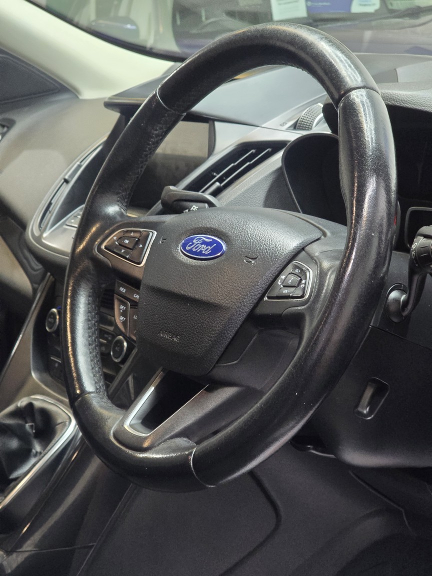 Used Ford Kuga 2018 for sale - 76611657: Photo 30