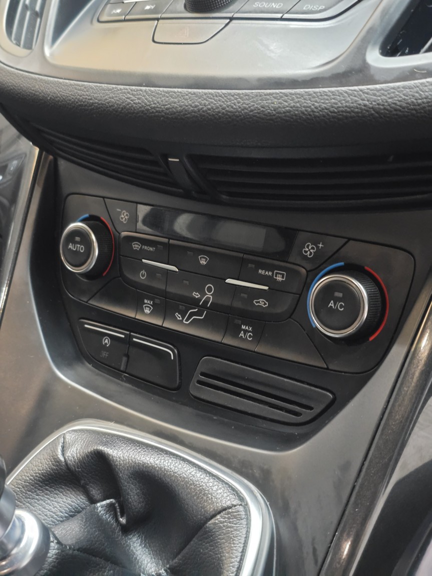 Used Ford Kuga 2018 for sale - 76611657: Photo 36