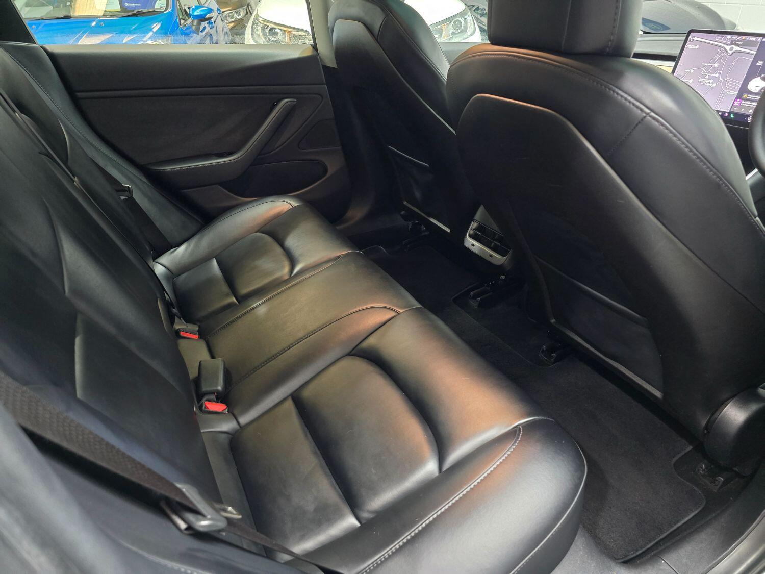 Used Tesla Model 3 2020 for sale - 76611652: Photo 27