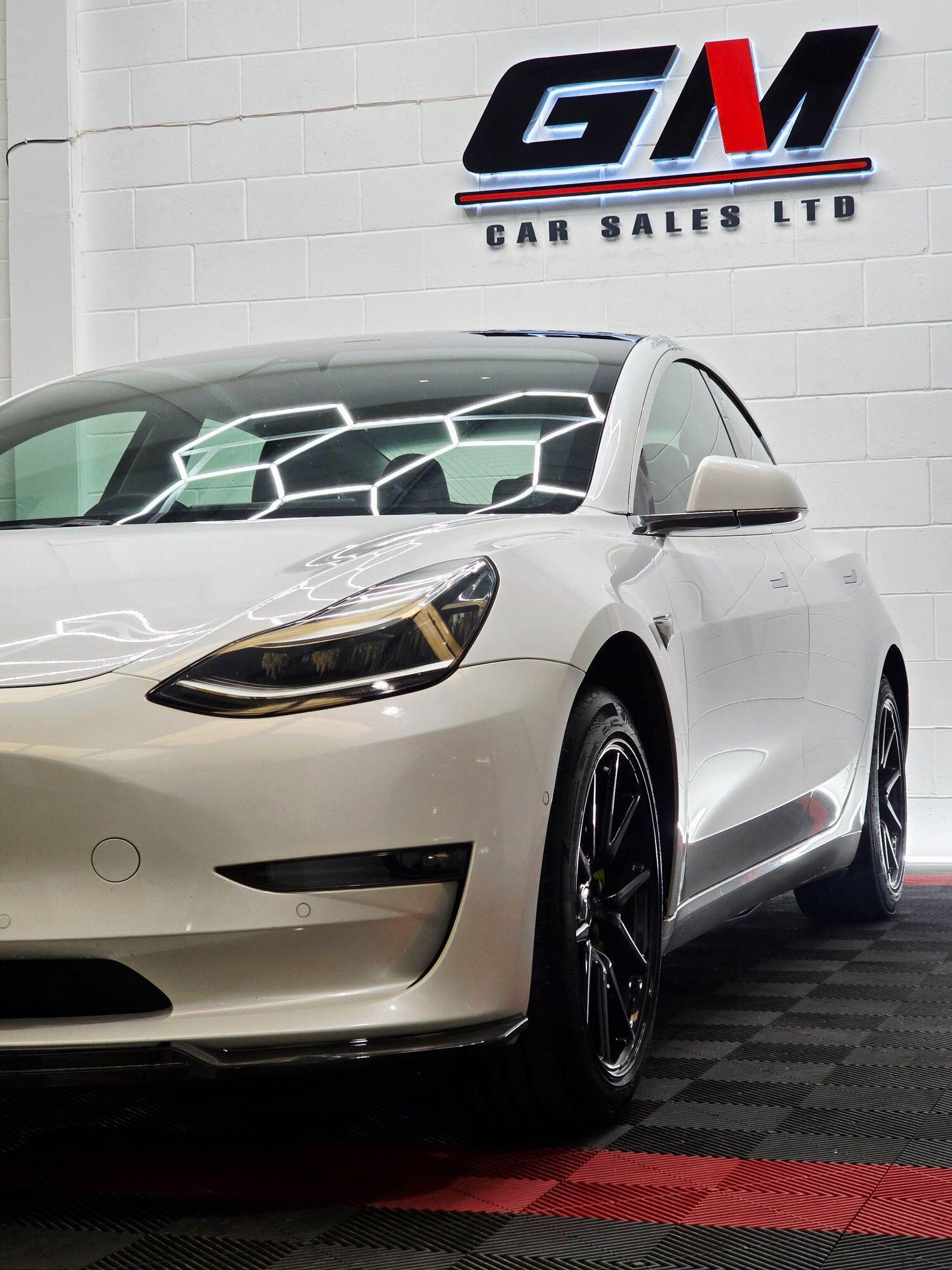 Used Tesla Model 3 2020 for sale - 76611652: Photo 4
