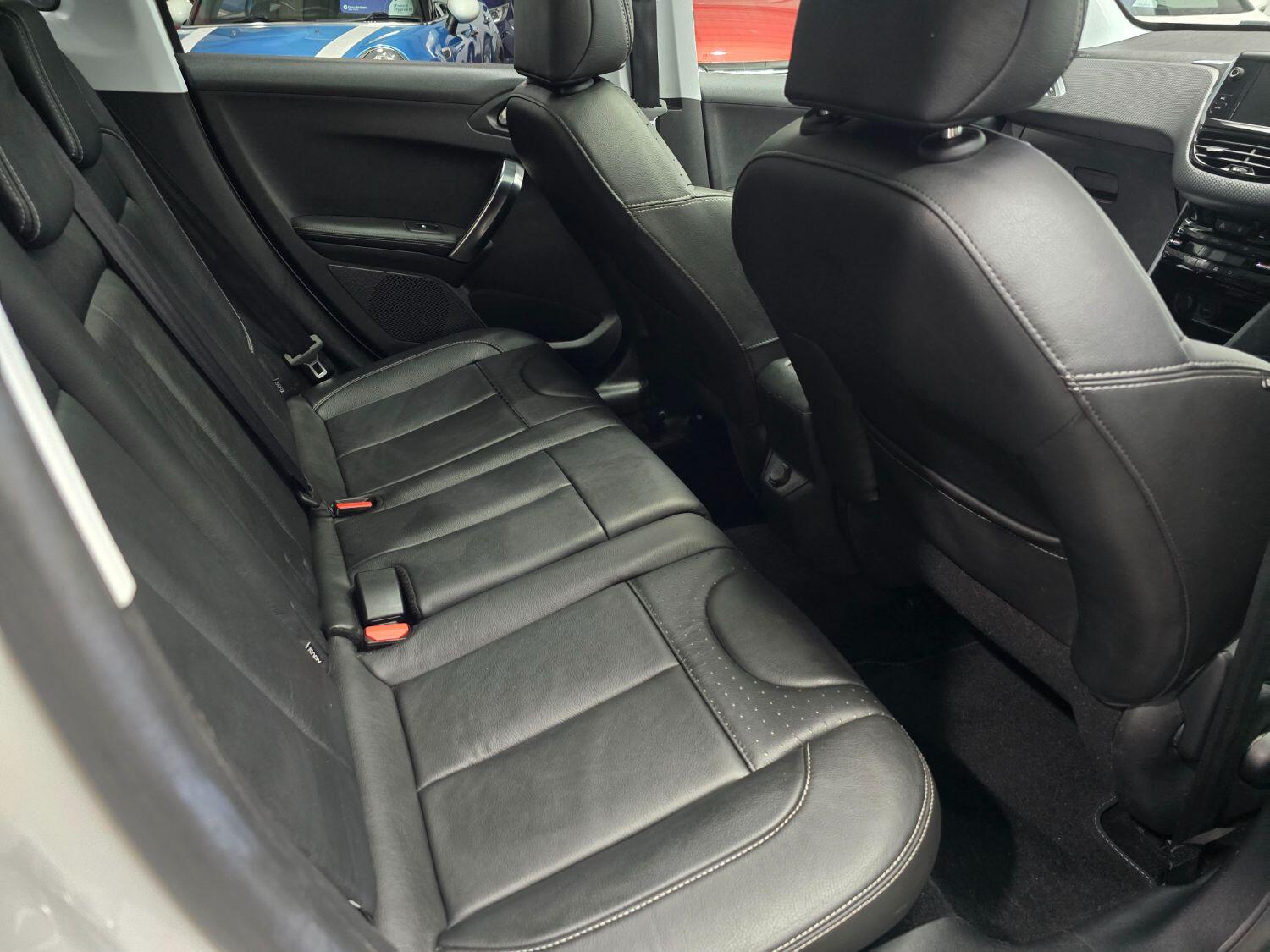 Used Peugeot 2008 2015 for sale - 76741253: Photo 23