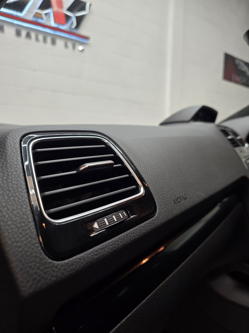 Used Volkswagen Scirocco 2017 for sale - 77395192: Photo 18