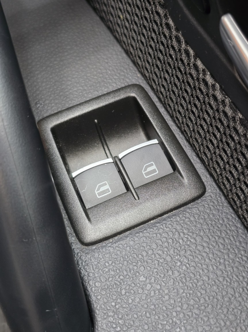 Used Volkswagen Scirocco 2017 for sale - 77395192: Photo 27