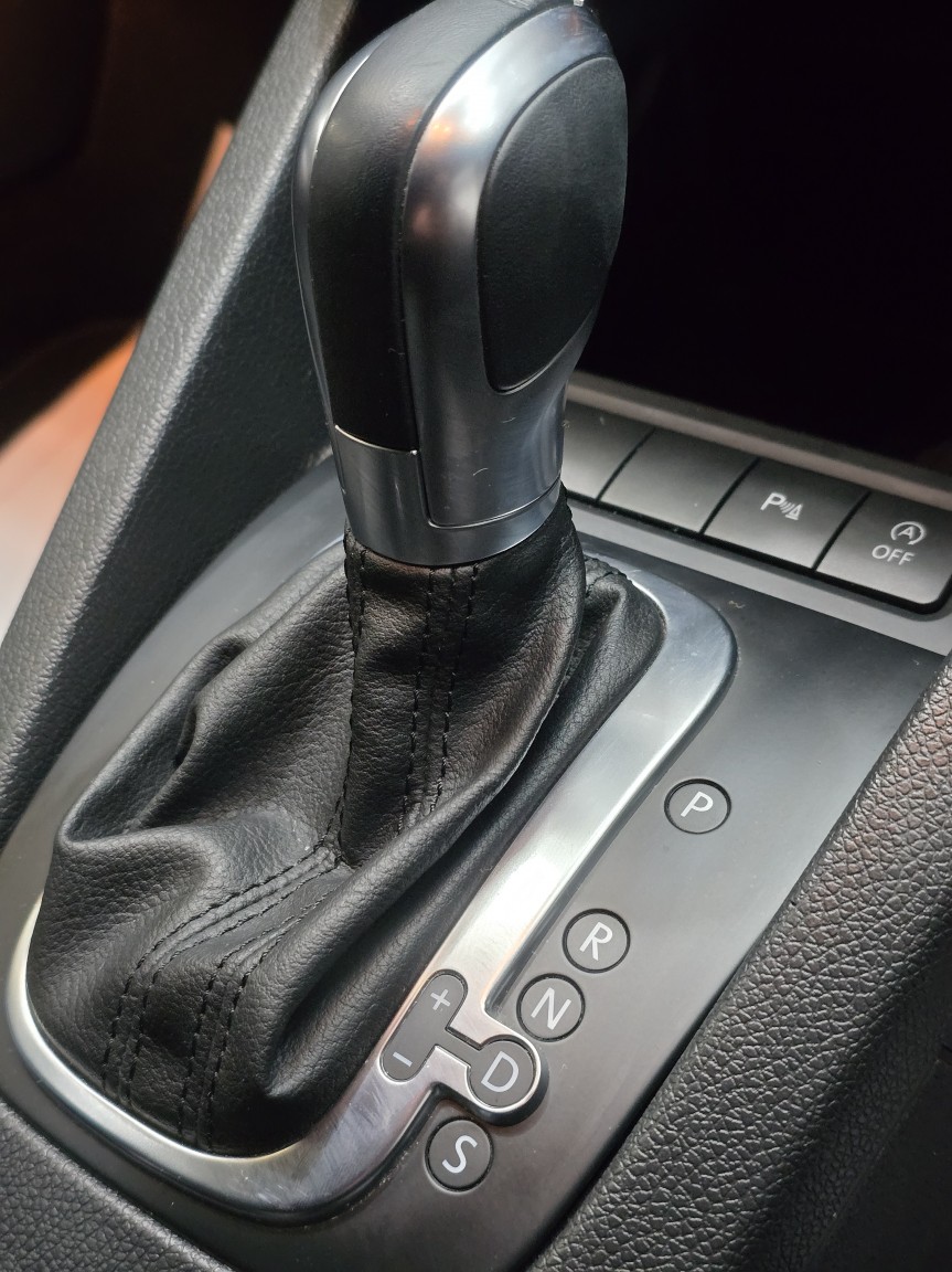 Used Volkswagen Scirocco 2017 for sale - 77395192: Photo 34