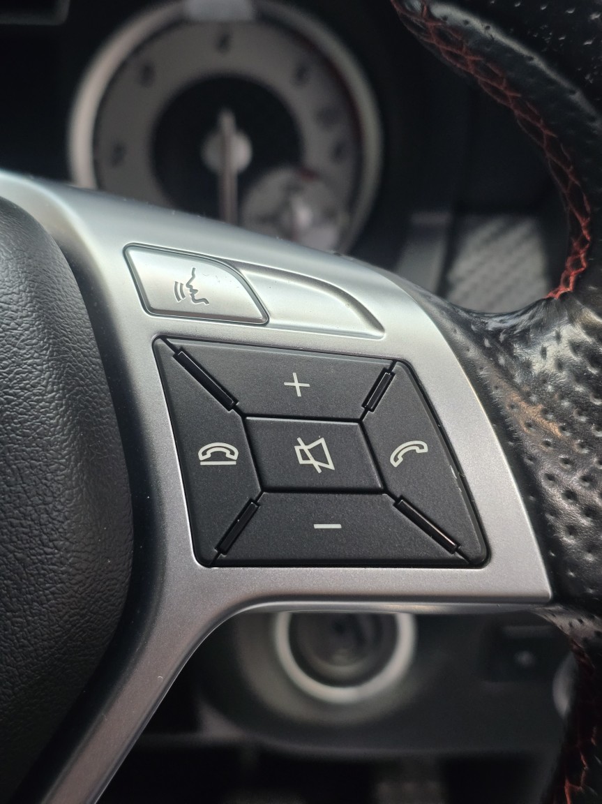 Used Mercedes-Benz A-Class 2013 for sale - 77851469: Photo 35