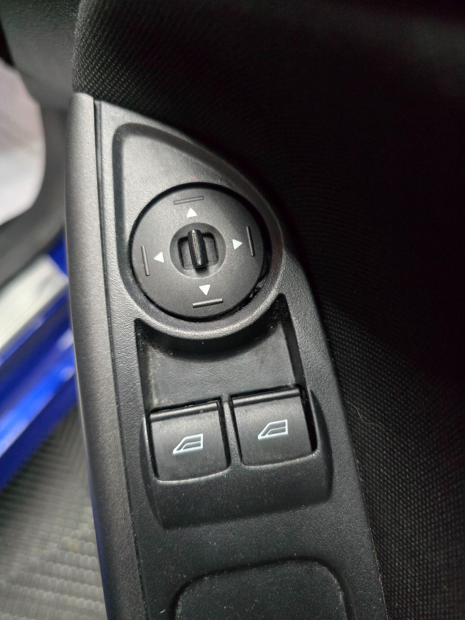 Used Ford Focus 2017 for sale - 76611653: Photo 28